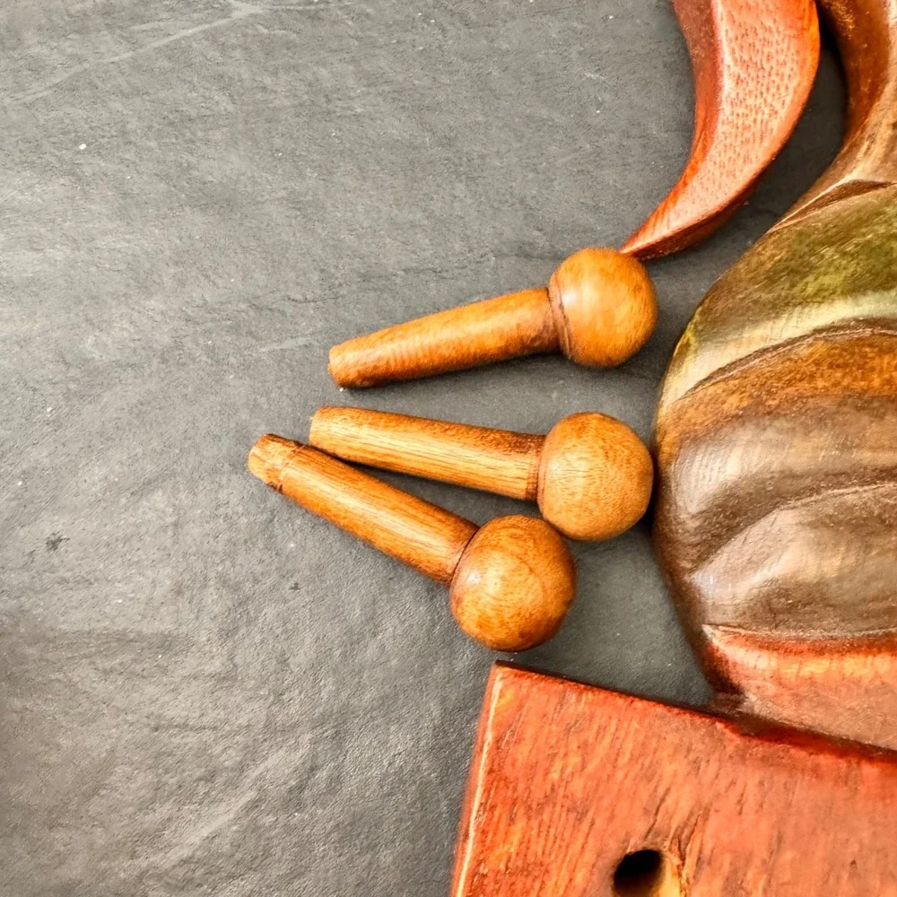 Hand Carved Wooden Rooster Wall‎ Decor Coat Rack, Rustic Farmhouse Decor